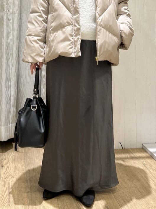 ga_riさんの「THE SHOP TK｜きれいめにもカジュアルにも ノーカラーキルトジャケット」を使ったコーディネート
