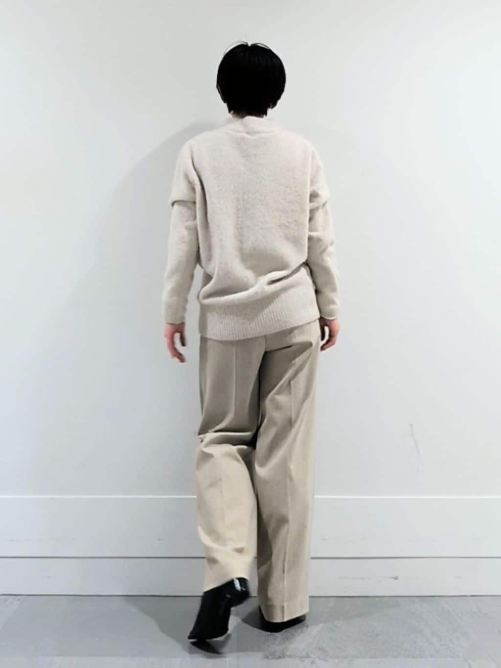 ミズタさんの「UNTITLED｜【大人な品格/ふわふわニット】フォックスカシミヤ コクーンニット」を使ったコーディネート
