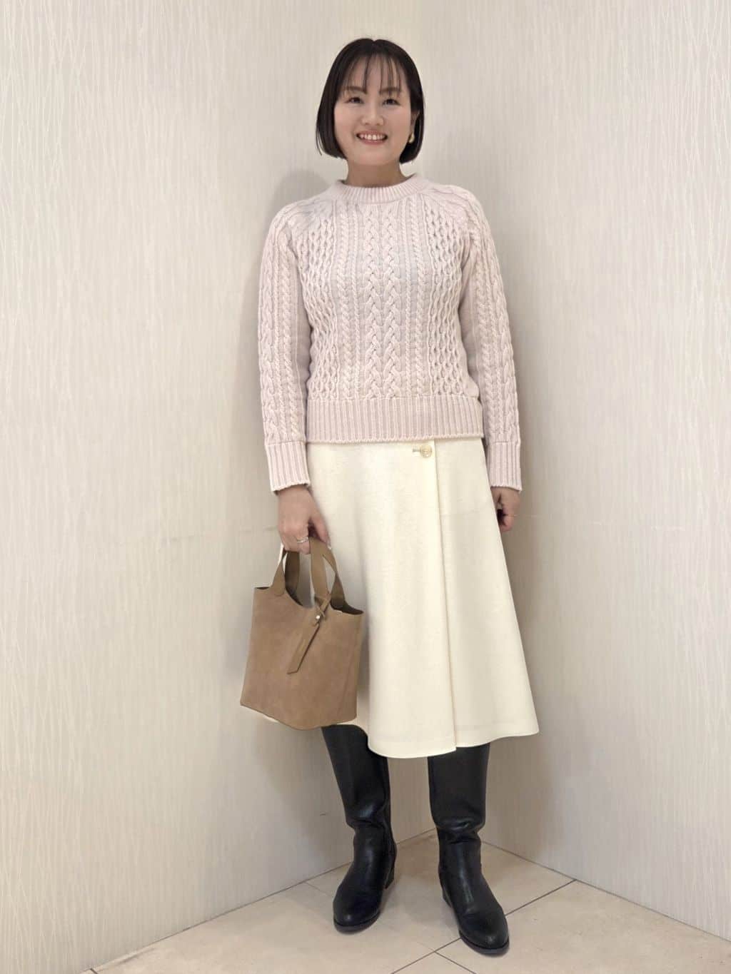 naokoさんの「UNTITLED｜【着回しが効く／オンオフアウター】ウールショートコート」を使ったコーディネート