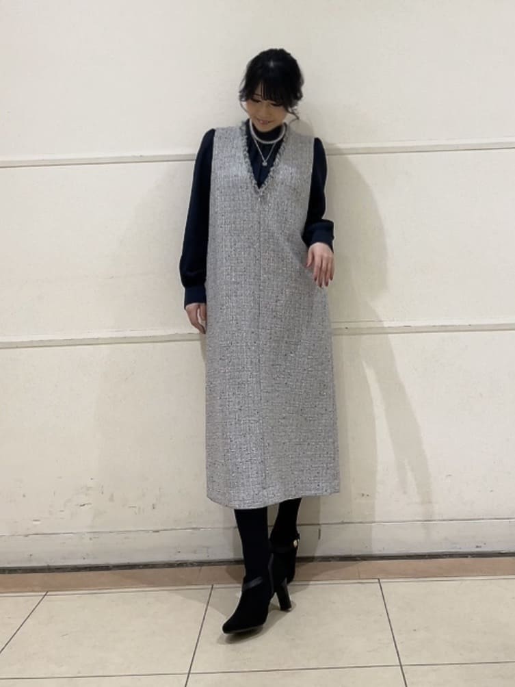 watanabeさんの「UNTITLED｜【洗える/細見え】ツイード ジャンパースカート」を使ったコーディネート