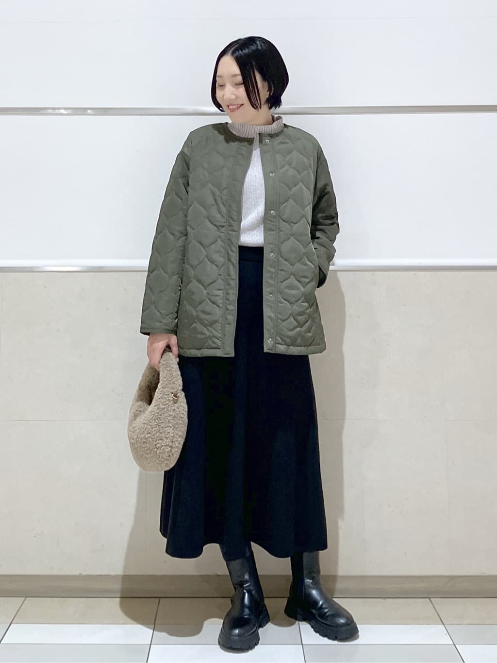 eriko さんの「Dessin｜【洗える】ハイネックベロアモールニット」を使ったコーディネート