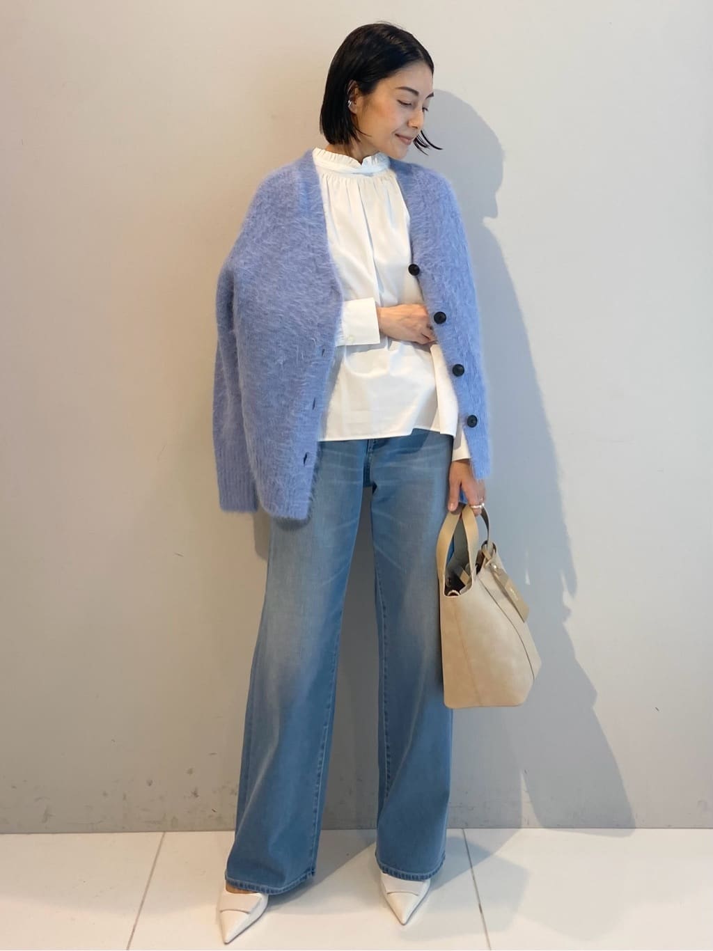 AYAさんの「UNTITLED｜【ゆったり】アルパカ混シャギー カーディガン」を使ったコーディネート