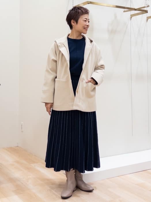 シュウコさんの「grove｜【SETUP可能】冬から春まで心地よく　タック編みオーバーサイズニット」を使ったコーディネート