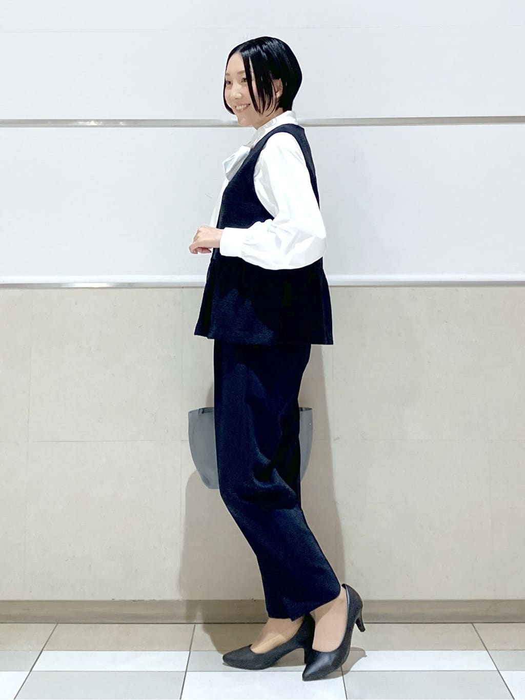 eriko さんの「Dessin｜【入卒/セレモニー】パール調ボタンベスト」を使ったコーディネート