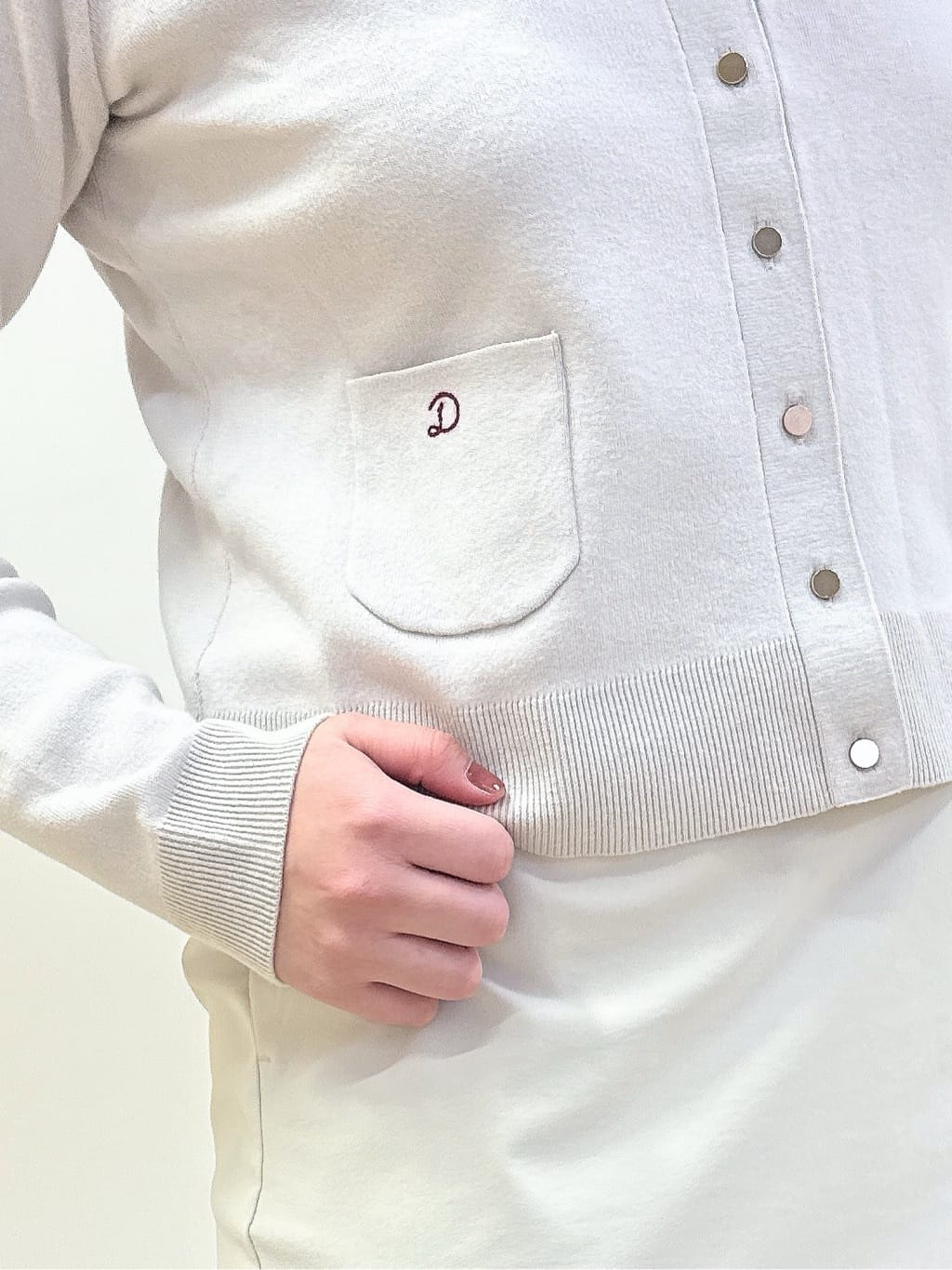 なかもとあきさんの「DRESSTERIOR｜【ウォッシャブル/撥水素材】撥水ツイル マウンテンパーカー」を使ったコーディネート