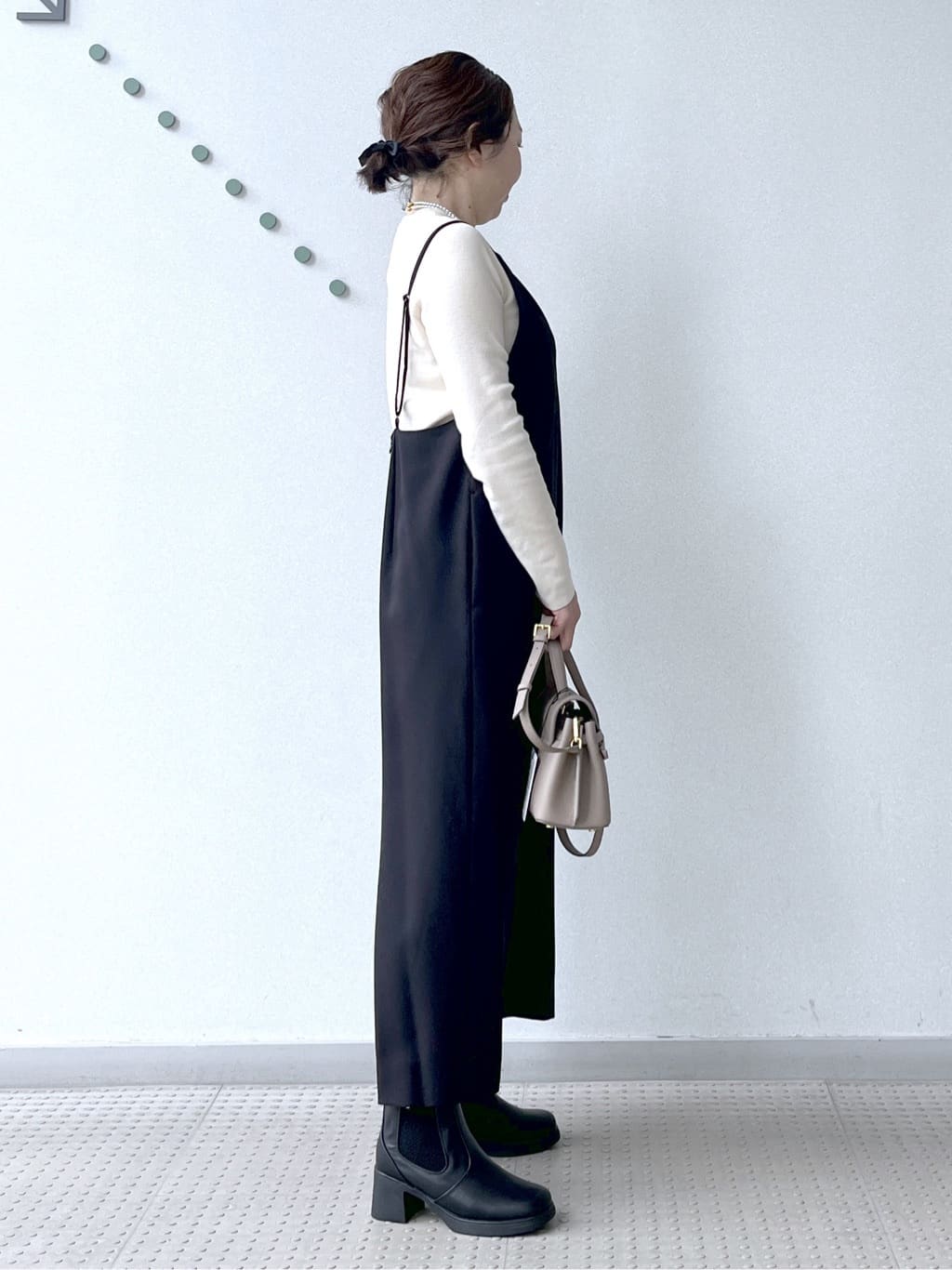 Soeさんの「DRESSTERIOR｜」を使ったコーディネート