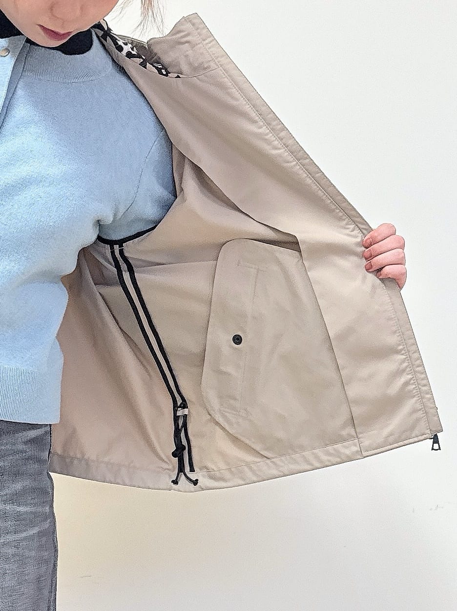 なかもとあきさんの「DRESSTERIOR｜【ウォッシャブル/撥水素材】撥水ツイル マウンテンパーカー」を使ったコーディネート