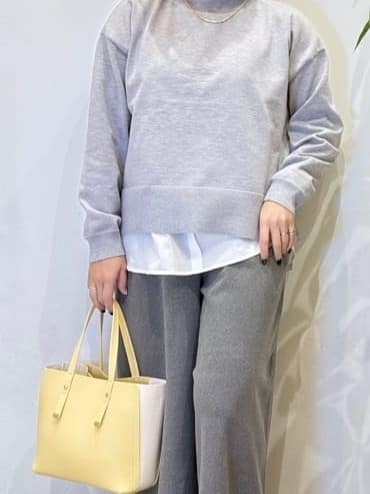 misakiさんの「SHOO･LA･RUE｜【2点セット/洗濯機可/S-LL】着回しがきく もちもちハイネックニット+裾シャツインナー」を使ったコーディネート