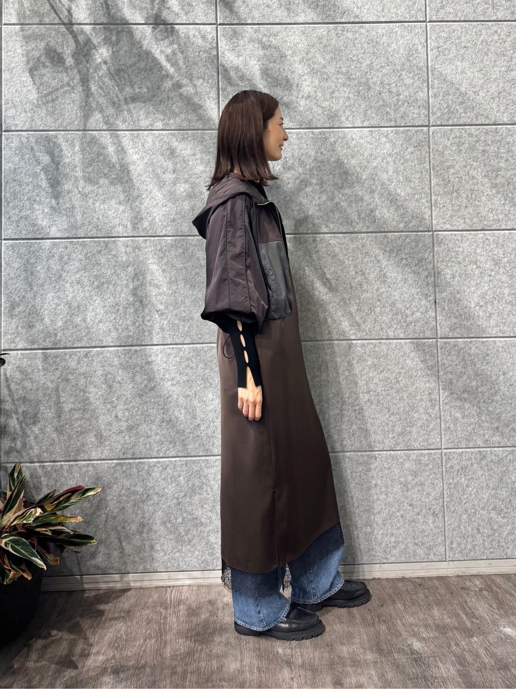 uchi__yamaさんの「CODE A｜urban light crop blouson」を使ったコーディネート