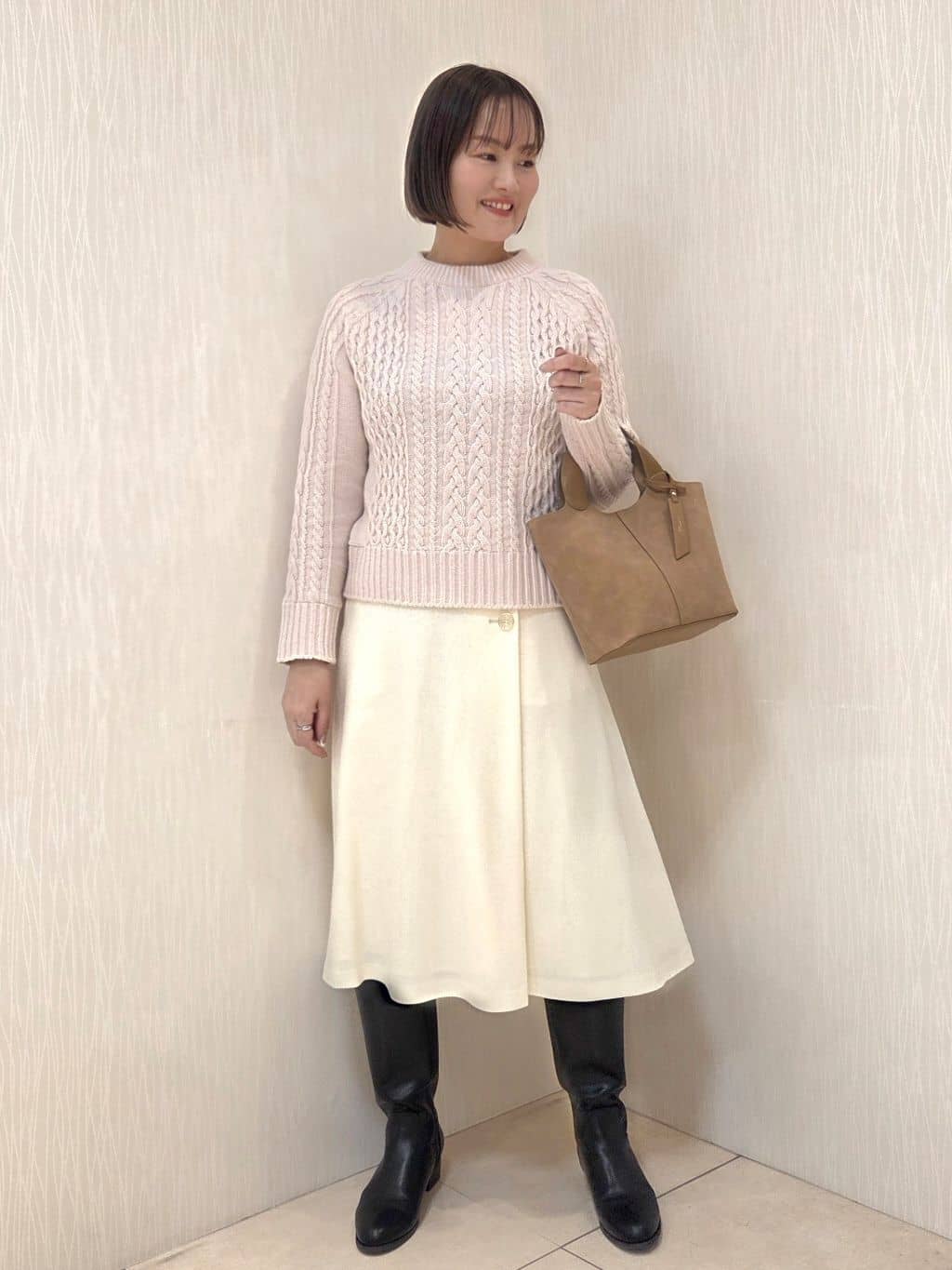 naokoさんの「UNTITLED｜【着回しが効く／オンオフアウター】ウールショートコート」を使ったコーディネート