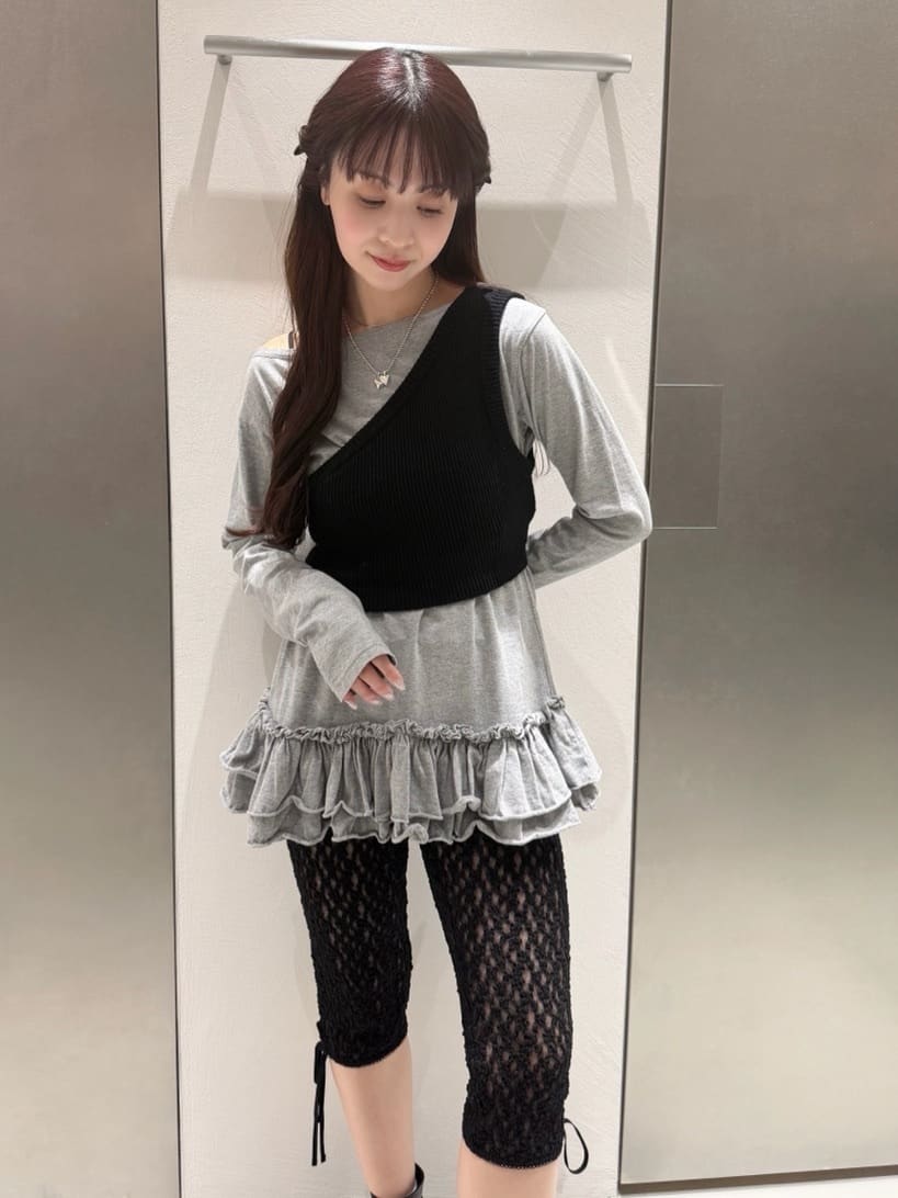 kanamiさんの「CODE A｜easy ruffled tee」を使ったコーディネート