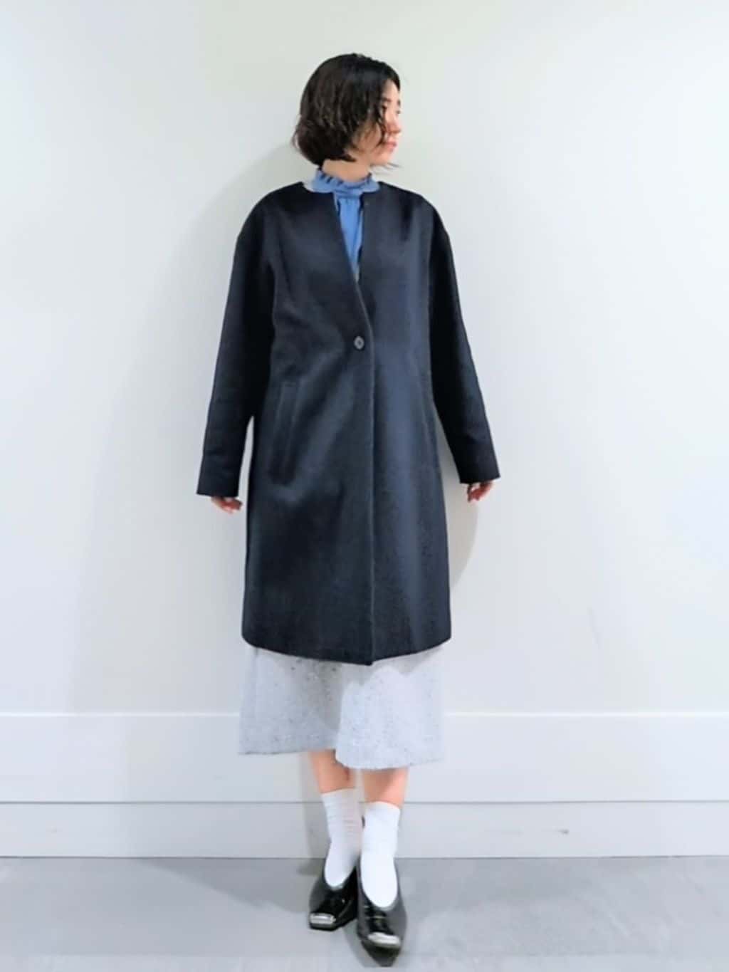 ミズタさんの「UNTITLED｜【エレガント/お仕事着にも】スタンドフリルネック ブラウス」を使ったコーディネート