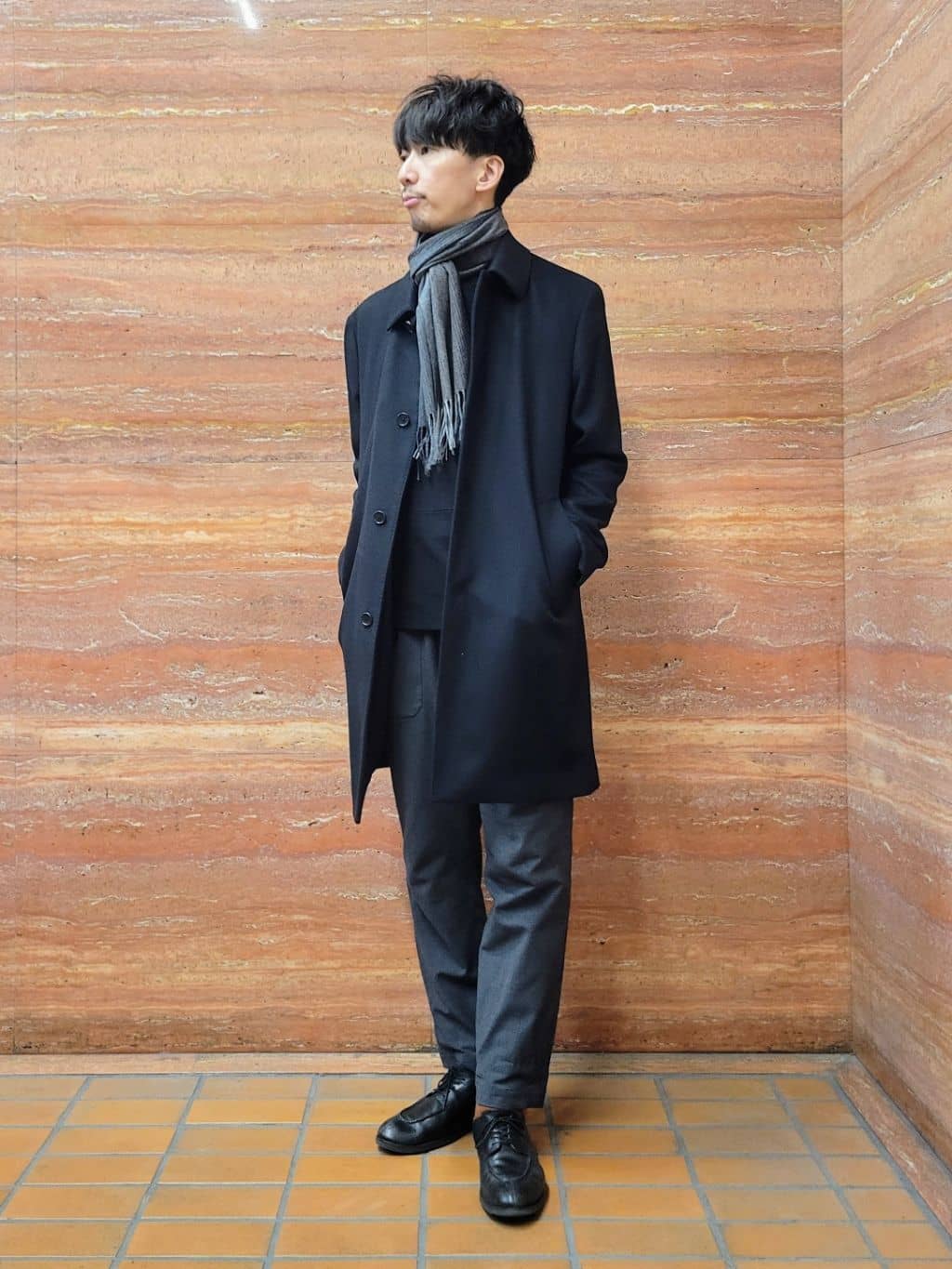 piroyaさんの「TAKEO KIKUCHI｜カシミヤブレンド ビーバー調ステンカラーコート」を使ったコーディネート