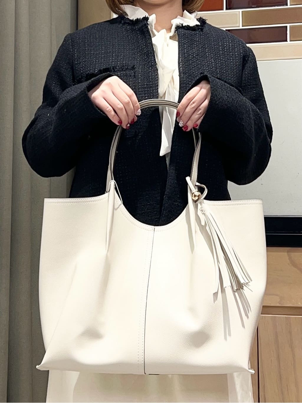 かのさんの「THE SHOP TK｜【通勤・セレモニー】ツイードノーカラージャケット」を使ったコーディネート
