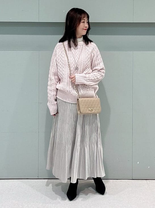 makiさんの「UNTITLED｜【洗える】スポンディッシュ ケーブル柄ニット」を使ったコーディネート