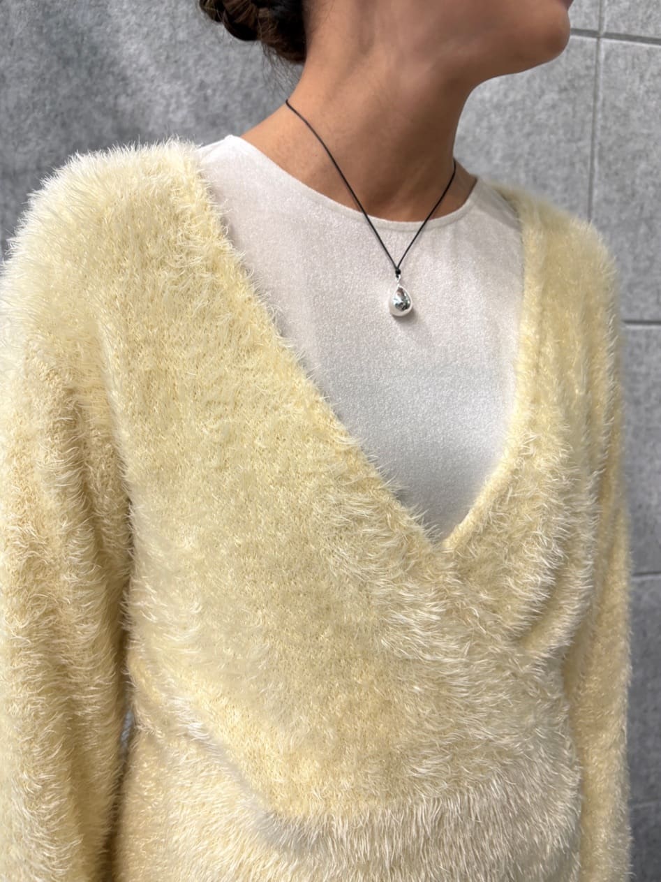 ibuさんの「CODE A｜feather pullover」を使ったコーディネート