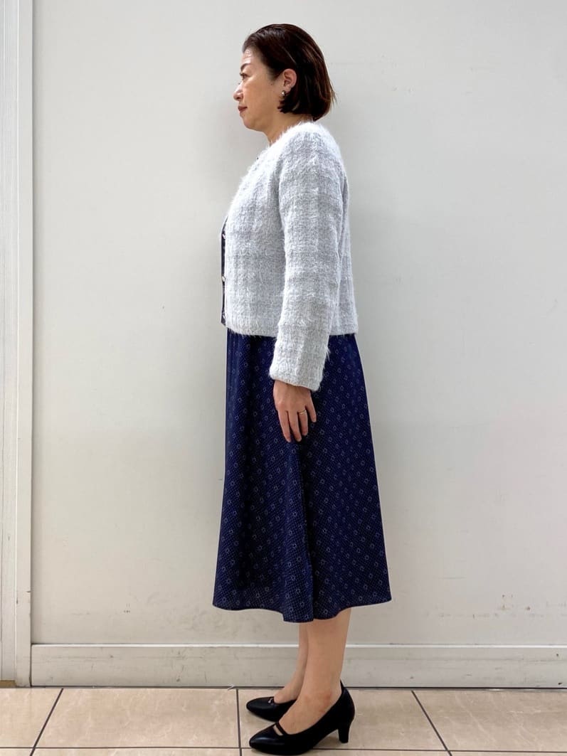 ksmさんの「Reflect｜【お食事会やお出かけに◎】ふんわりジャカード編みカーディガン」を使ったコーディネート
