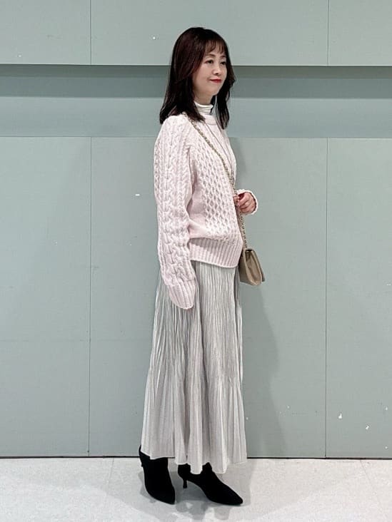 makiさんの「UNTITLED｜【洗える】スポンディッシュ ケーブル柄ニット」を使ったコーディネート