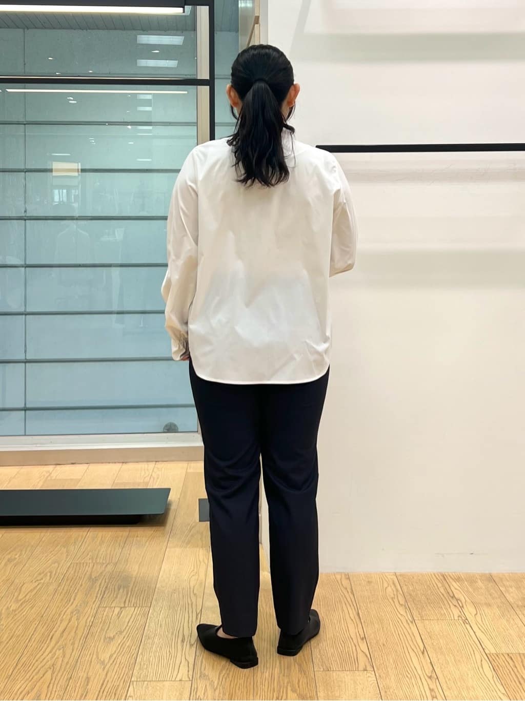 shimaさんの「INDIVI｜【2点セット／洗える】ツイードジレ＆ボウタイブラウス」を使ったコーディネート