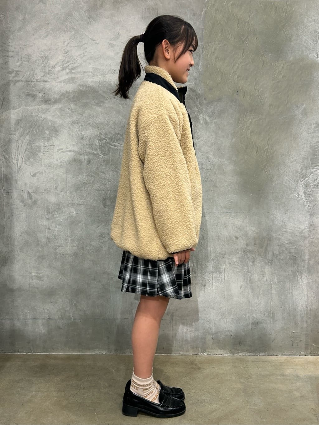 naokoさんの「THE SHOP TK｜【110－160】ボアリバーシブブルゾン/洗濯機OK」を使ったコーディネート