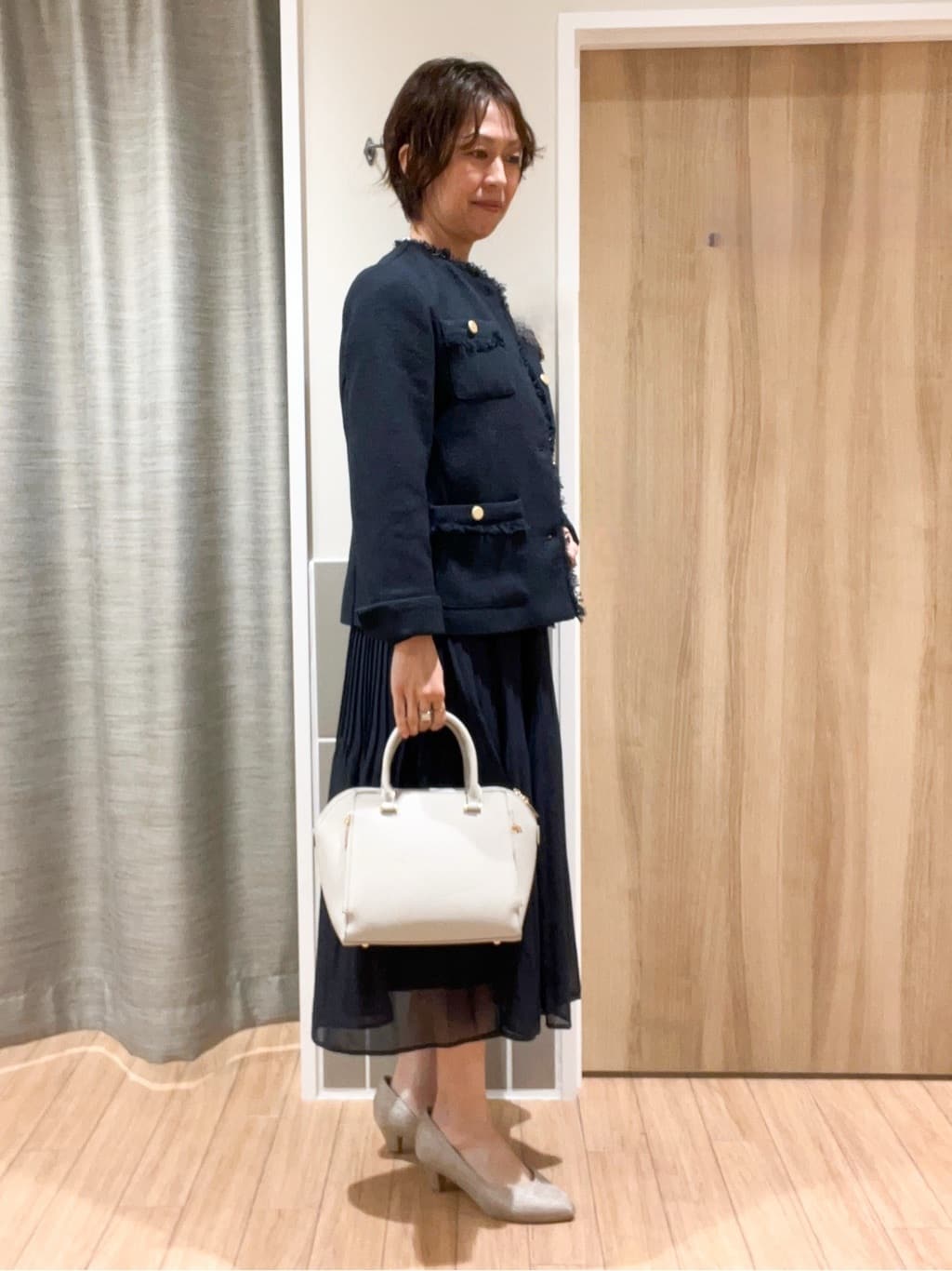 ヨッコさんの「grove｜【ハレの日・通勤】きちんとからカジュアルまで着回せる、ミドル丈ツイードジャケット」を使ったコーディネート