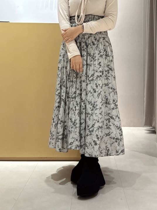 neinaさんの「ESPERANZA｜厚底ニットショートブーツ」を使ったコーディネート