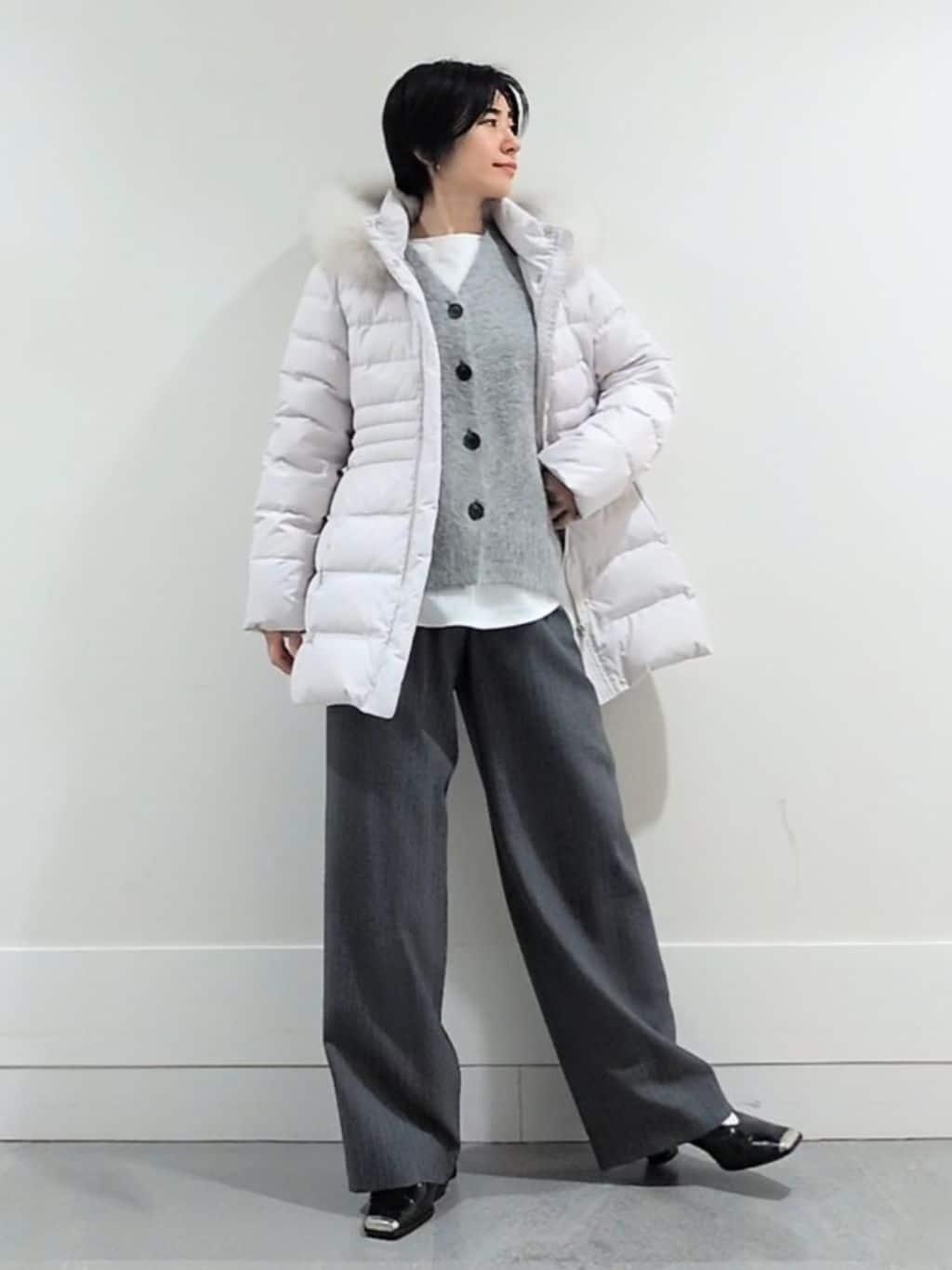 ミズタさんの「UNTITLED｜【ゆったり】アルパカ混シャギー カーディガン」を使ったコーディネート