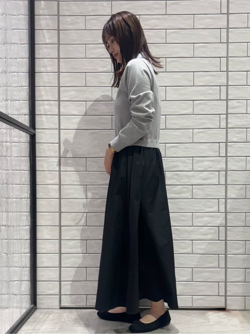 ranさんの「OPAQUE.CLIP｜ダブルポロ衿ニットドッキングワンピース【洗濯機OK】」を使ったコーディネート