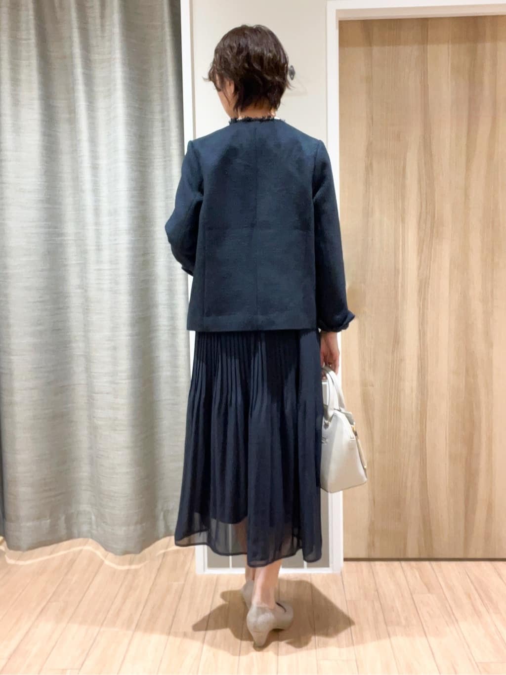 ヨッコさんの「grove｜【ハレの日・通勤】きちんとからカジュアルまで着回せる、ミドル丈ツイードジャケット」を使ったコーディネート