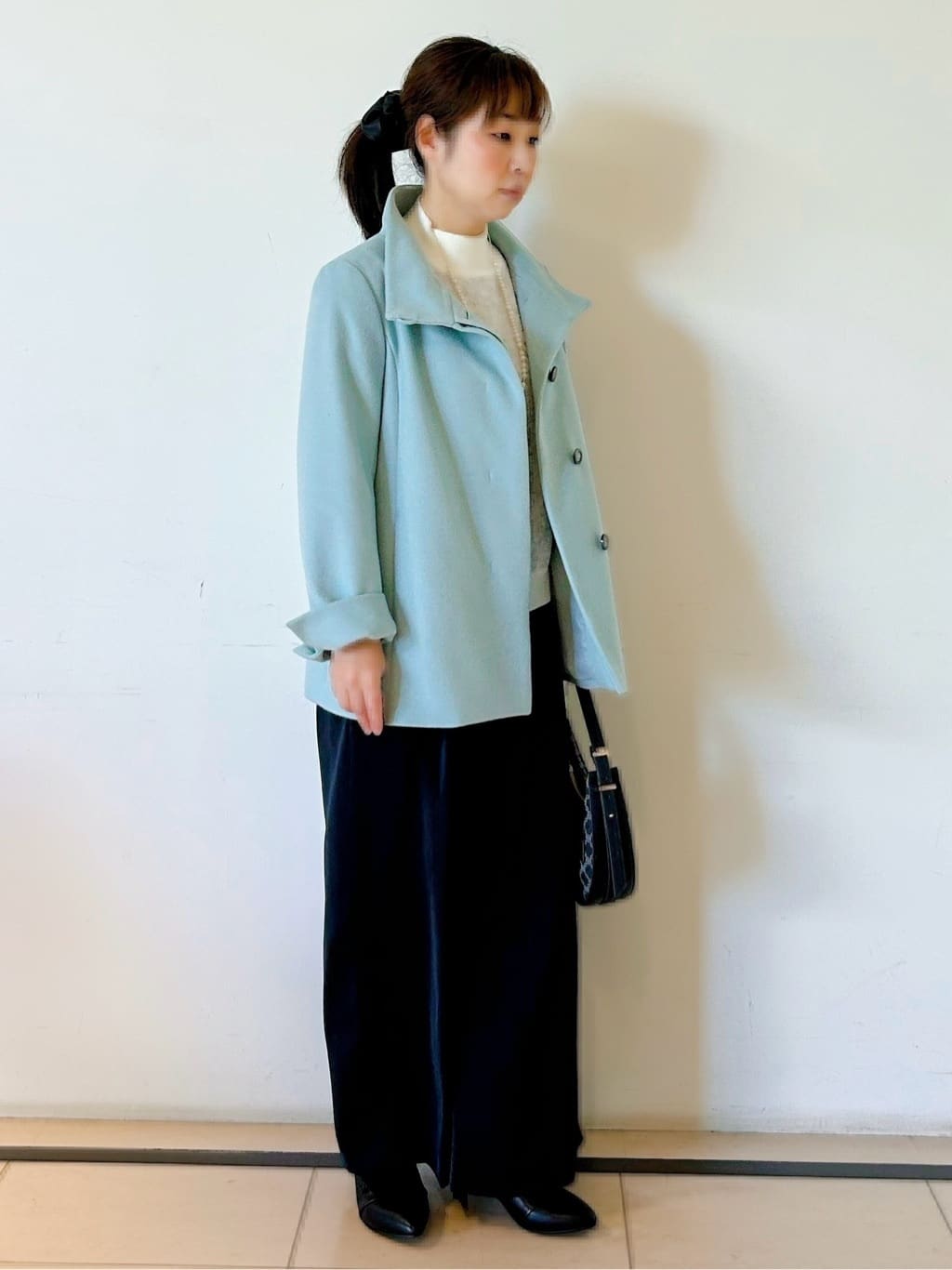ひーさんの「Reflect｜【SS-4Lサイズ／衿が顔に当たらない◎】スタンドネックミドルコート」を使ったコーディネート