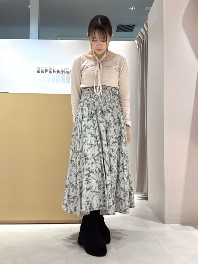 neinaさんの「ESPERANZA｜厚底ニットショートブーツ」を使ったコーディネート