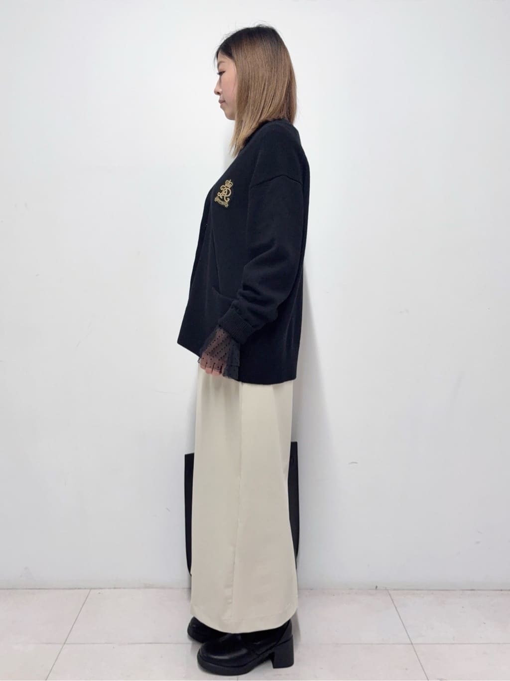 Nishijimaさんの「DRESSTERIOR｜【洗える/シアー素材】シアードットベルスリーブカットソー」を使ったコーディネート