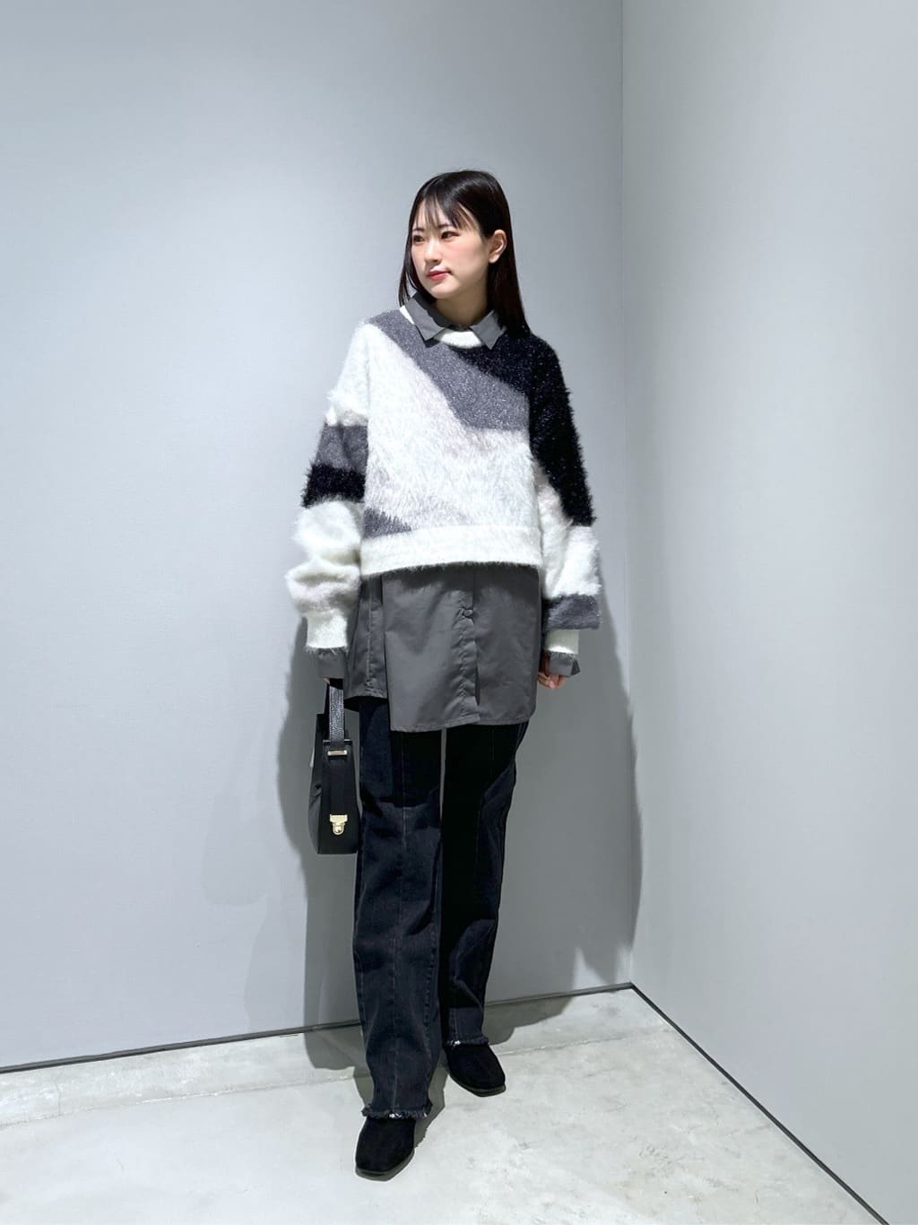 Renoさんの「INDIVI｜【MILLELA FIRENZE】ショルダームーンバッグ」を使ったコーディネート