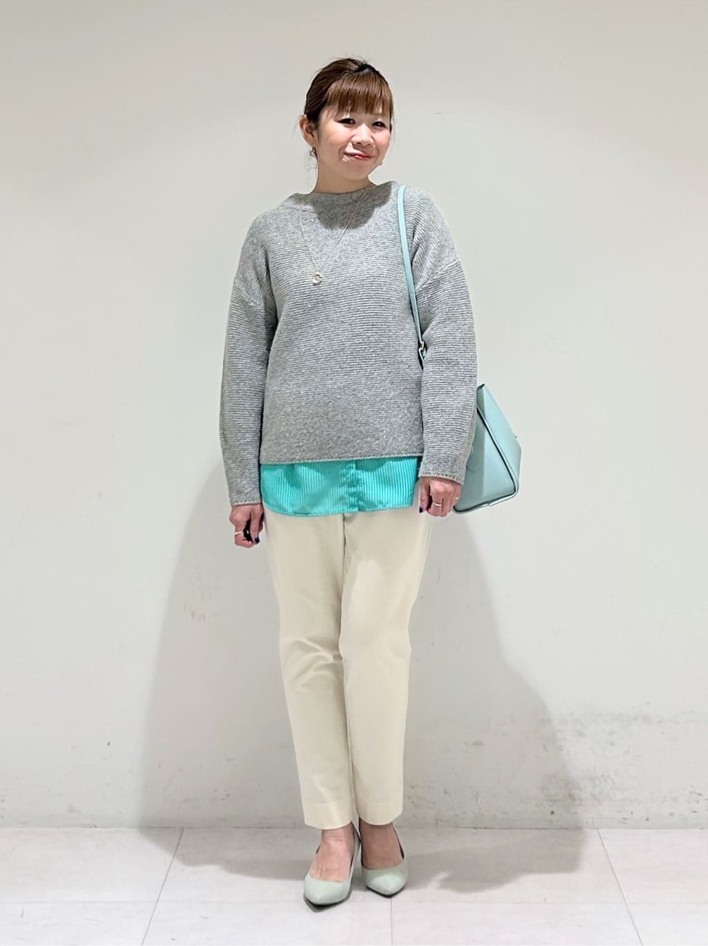 tsuyuさんの「INDIVI｜【コットン】シャツ切り替えカットソー」を使ったコーディネート