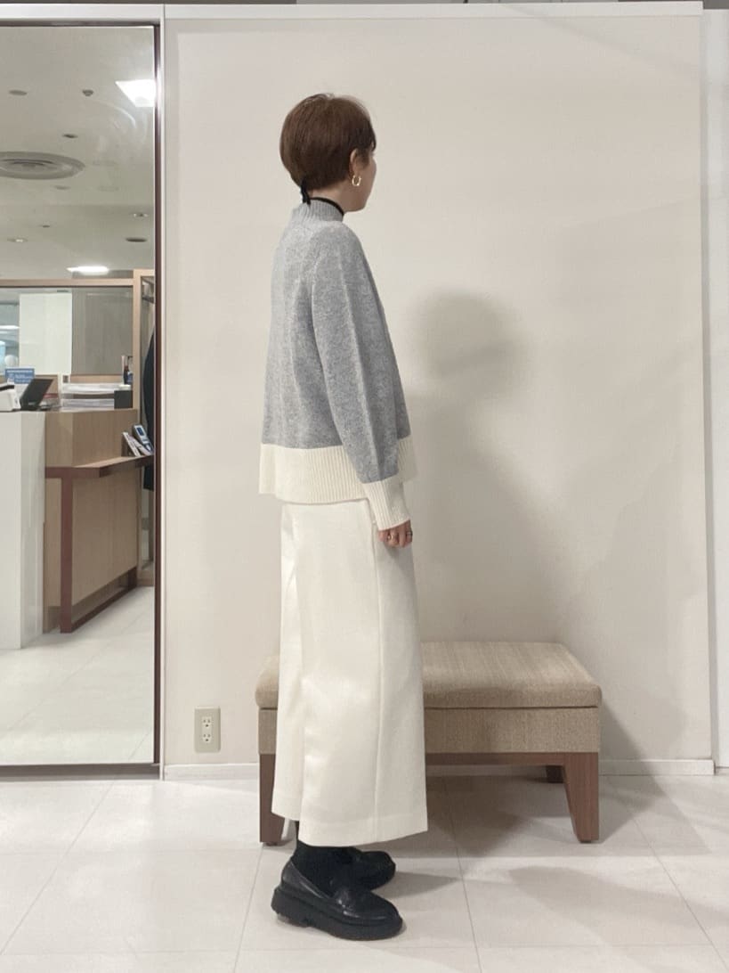 IWAMOさんの「UNTITLED｜【8色展開/洗える】ウールカシミヤ ハイネックニット」を使ったコーディネート