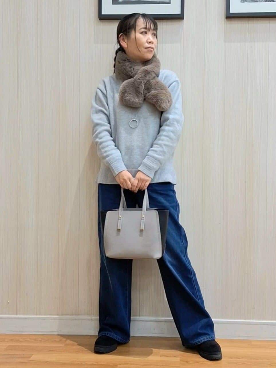 Saoさんの「SHOO･LA･RUE｜【S-LL】脚のラインを拾いにくい デニムワイドパンツ」を使ったコーディネート