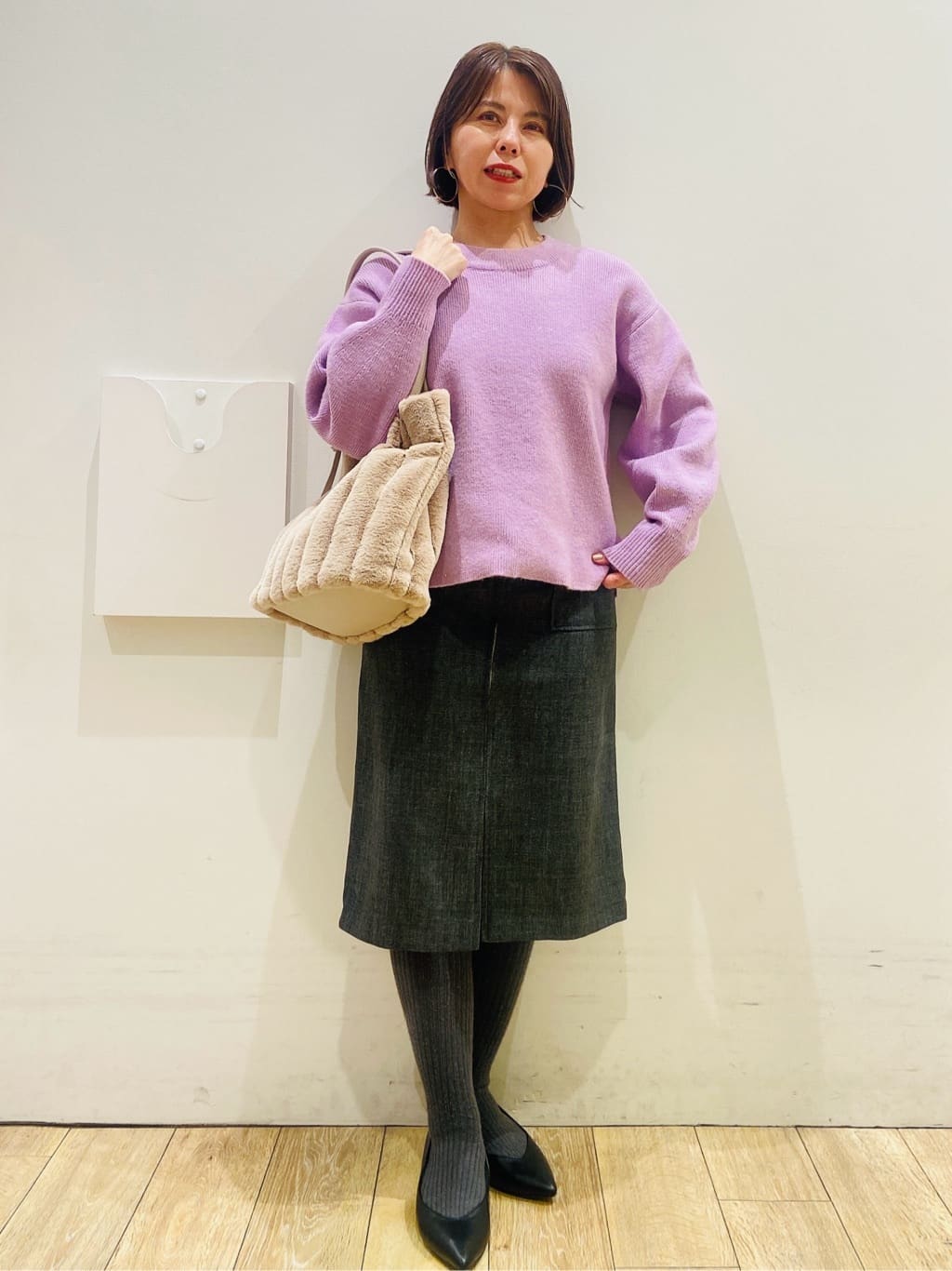 YUKOさんの「index｜モックネックボクシーラメニット【洗濯機OK】《7col》」を使ったコーディネート