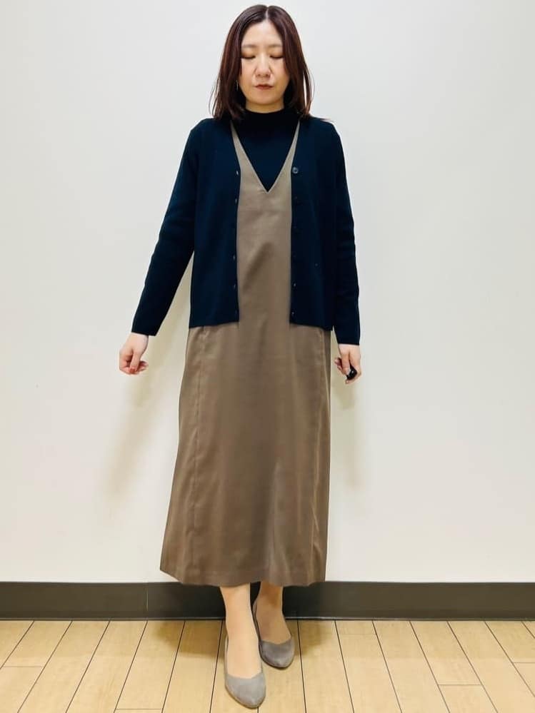 miiiさんの「Reflect｜【選べる5色／アンサンブル可】Vネックカーディガン」を使ったコーディネート