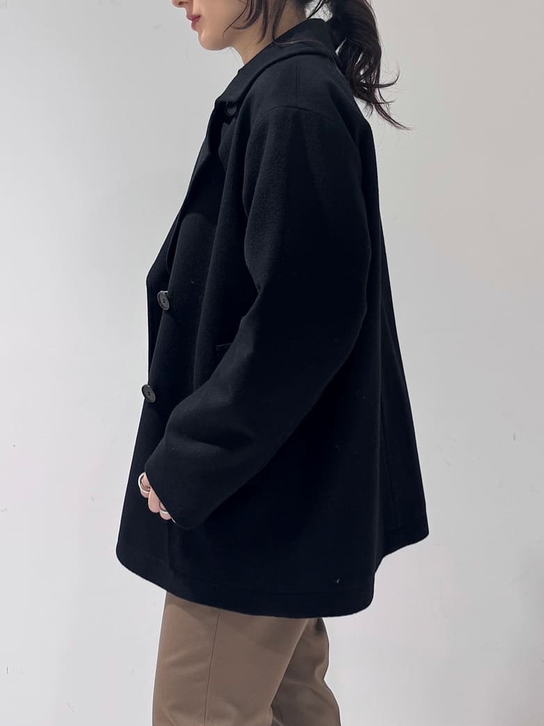 そんさんの「INDIVI｜【軽やか／ゆったり】ウール混ショートトレンチコート」を使ったコーディネート