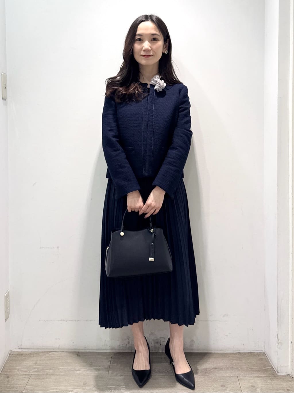 yuicciさんの「OPAQUE.CLIP｜《通勤対応》ジョーゼットプリーツワンピース【洗濯機OK】」を使ったコーディネート