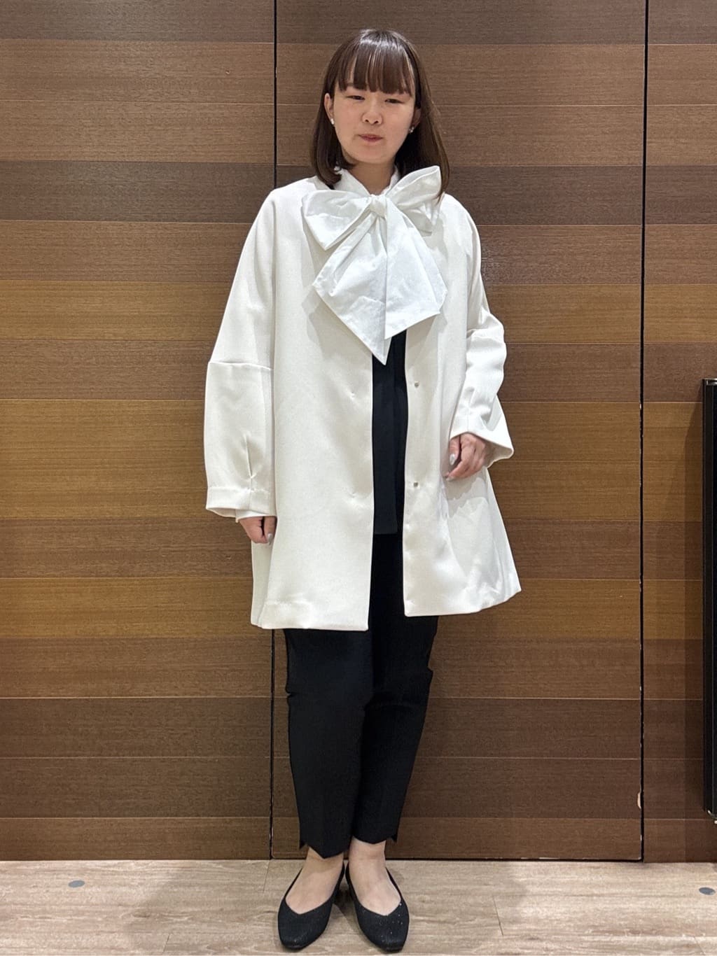 yumeさんの「OPAQUE.CLIP｜フォルムスリーブミドルコート【洗濯機OK】」を使ったコーディネート