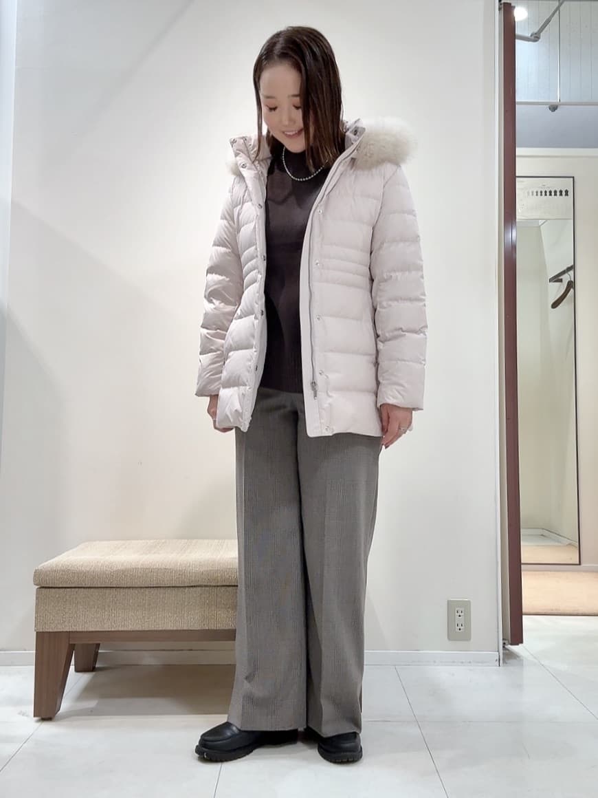 YUIさんの「UNTITLED｜【はっ水機能/フード取り外し可】ミディダウンコート」を使ったコーディネート