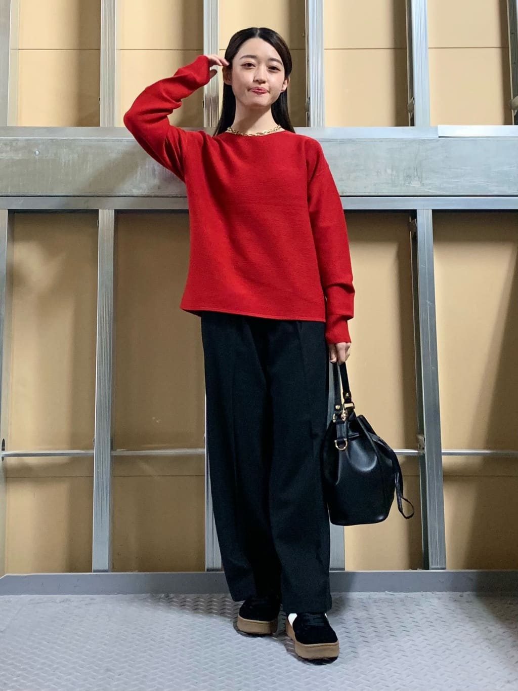 sahoさんの「THE SHOP TK｜【S-XLサイズ/選べる7色】どこから見ても美しい ガーターニット/毛玉になりにくい/洗濯機OK」を使ったコーディネート