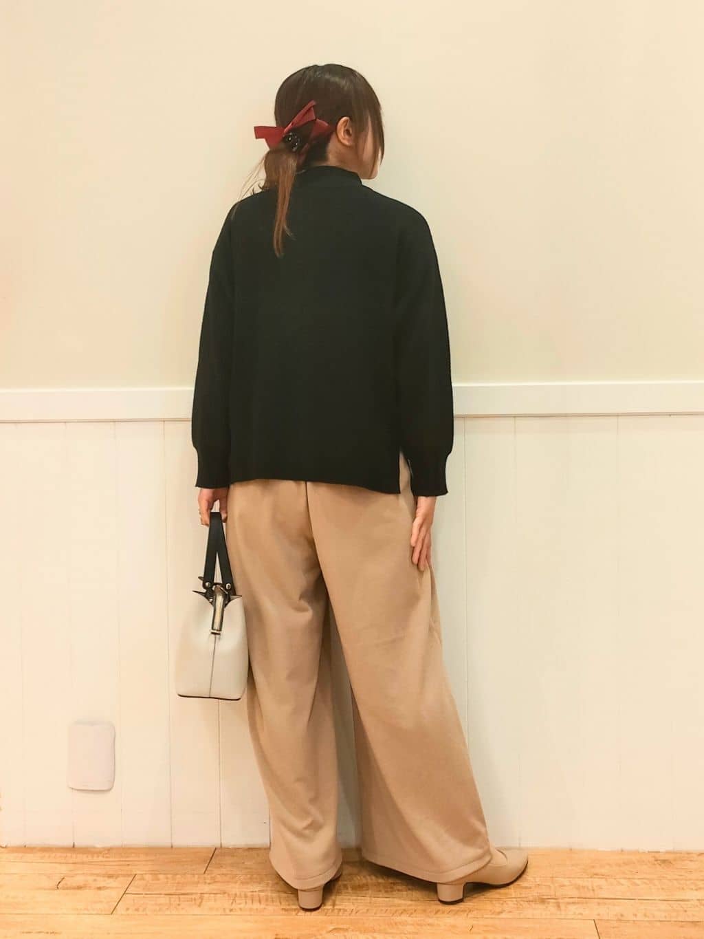NMさんの「SHOO･LA･RUE｜【着丈選べる/きっと虜になる】あったかもちもち ワイドパンツ」を使ったコーディネート