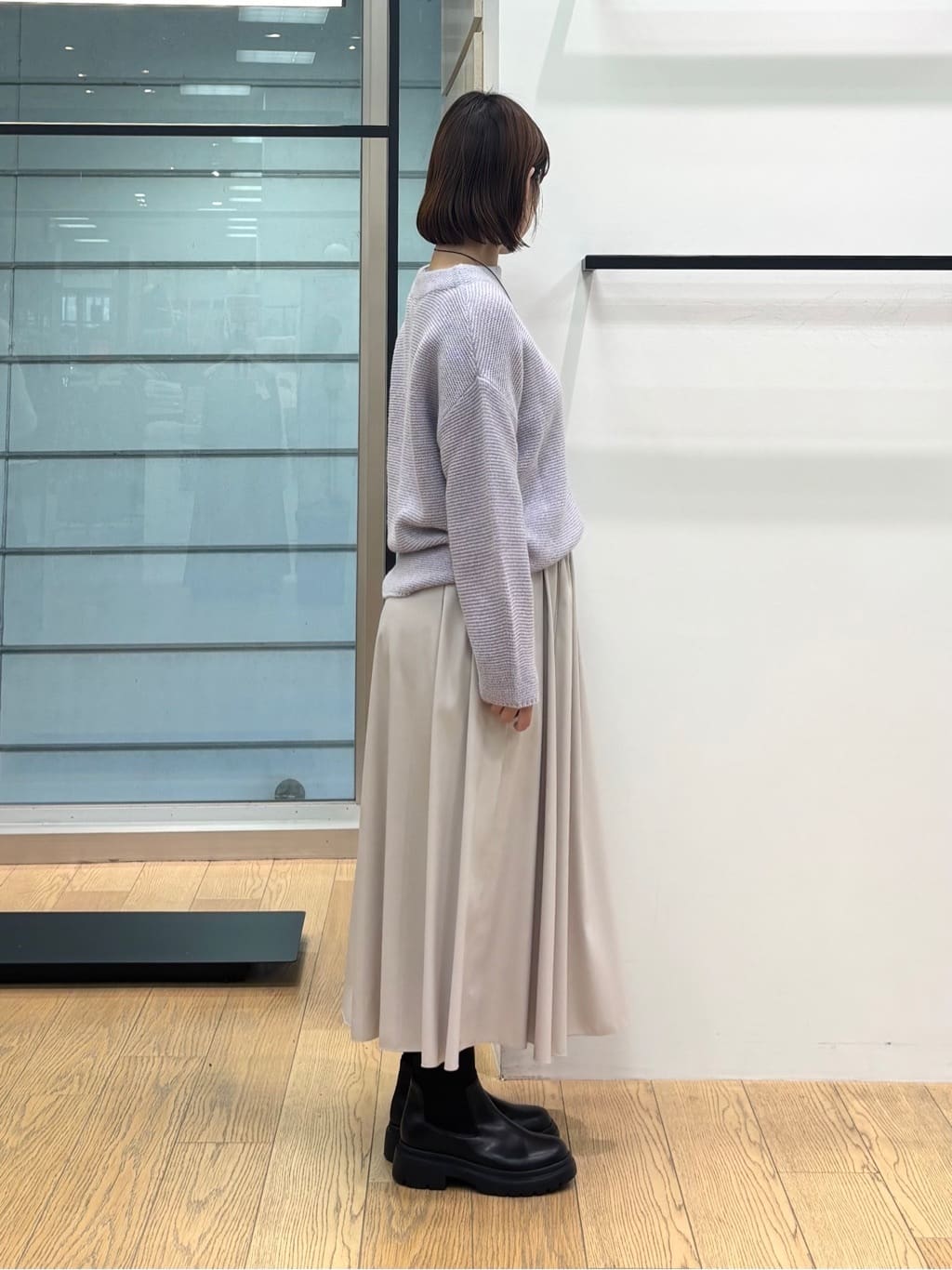 asamiさんの「INDIVI｜【洗える／大人ラメ】カラーMIXボトルネックニット」を使ったコーディネート