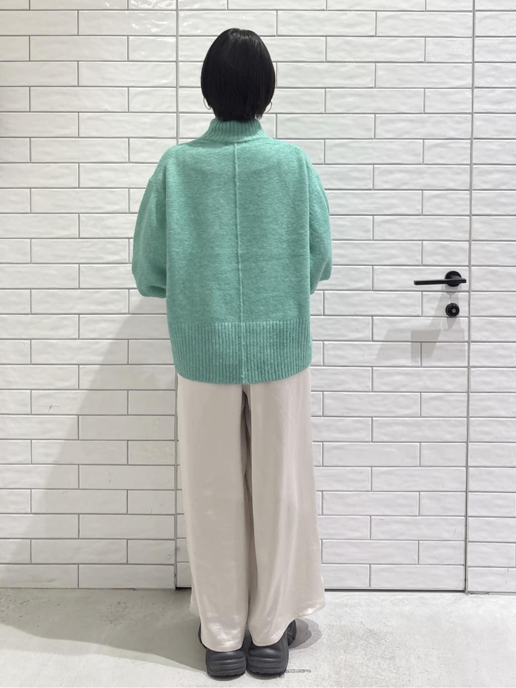 ayumiさんの「OPAQUE.CLIP｜ふわふわハイネックニット【洗濯機OK】」を使ったコーディネート