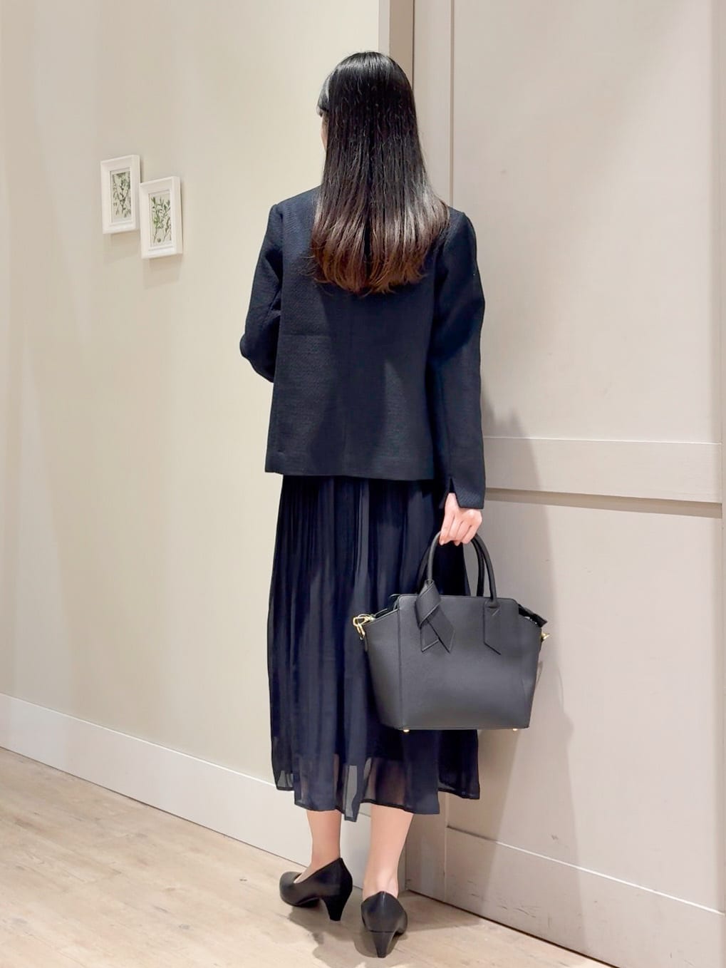 Mayuさんの「grove｜【ハレの日・通勤】きちんとからカジュアルまで着回せる、ミドル丈ツイードジャケット」を使ったコーディネート
