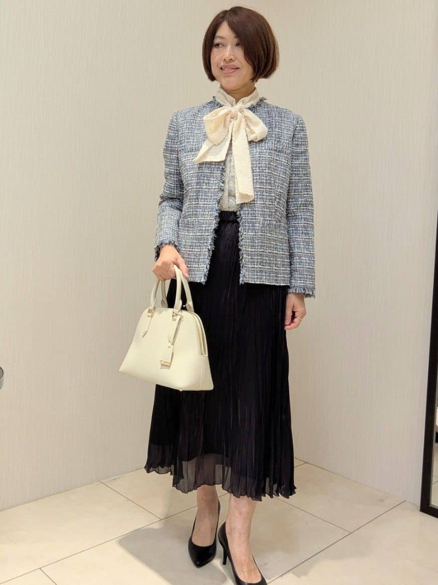 u-macoさんの「UNTITLED｜【仕事着/スーツ】ファンシーツイード ジャケット」を使ったコーディネート