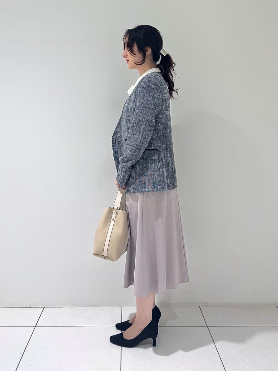 そんさんの「INDIVI｜【きれいめ／オフィス／セレモニー】2WAYリボンタイブラウス」を使ったコーディネート