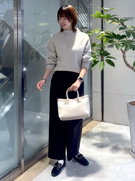 yukaさんの「UNTITLED｜【洗える】スポンディッシュ ボトルネックニット」を使ったコーディネート